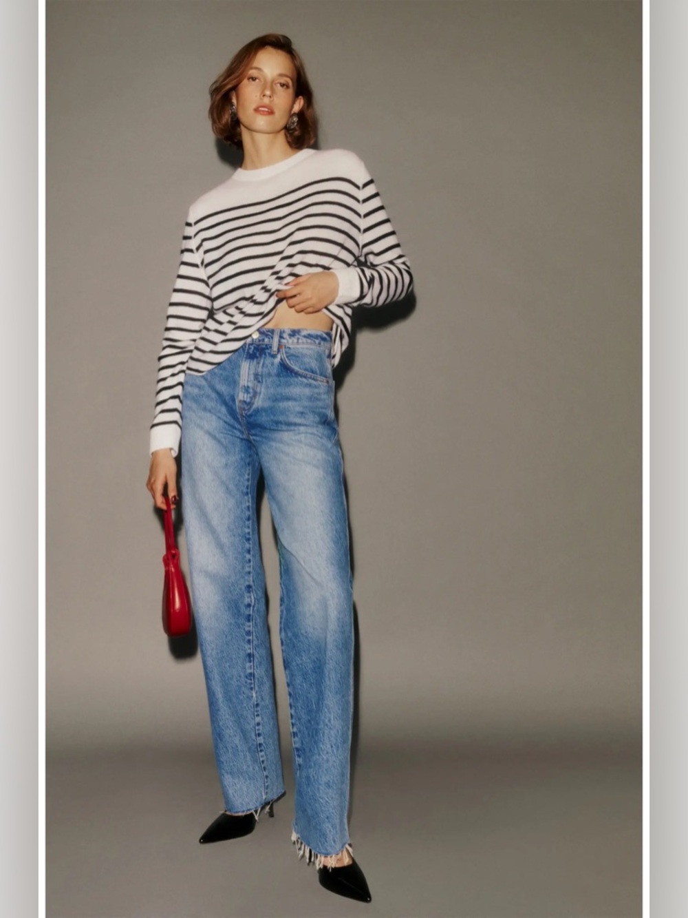 Reformation Val 90s Mid Rise Straight Jeans Size 24 NWOT